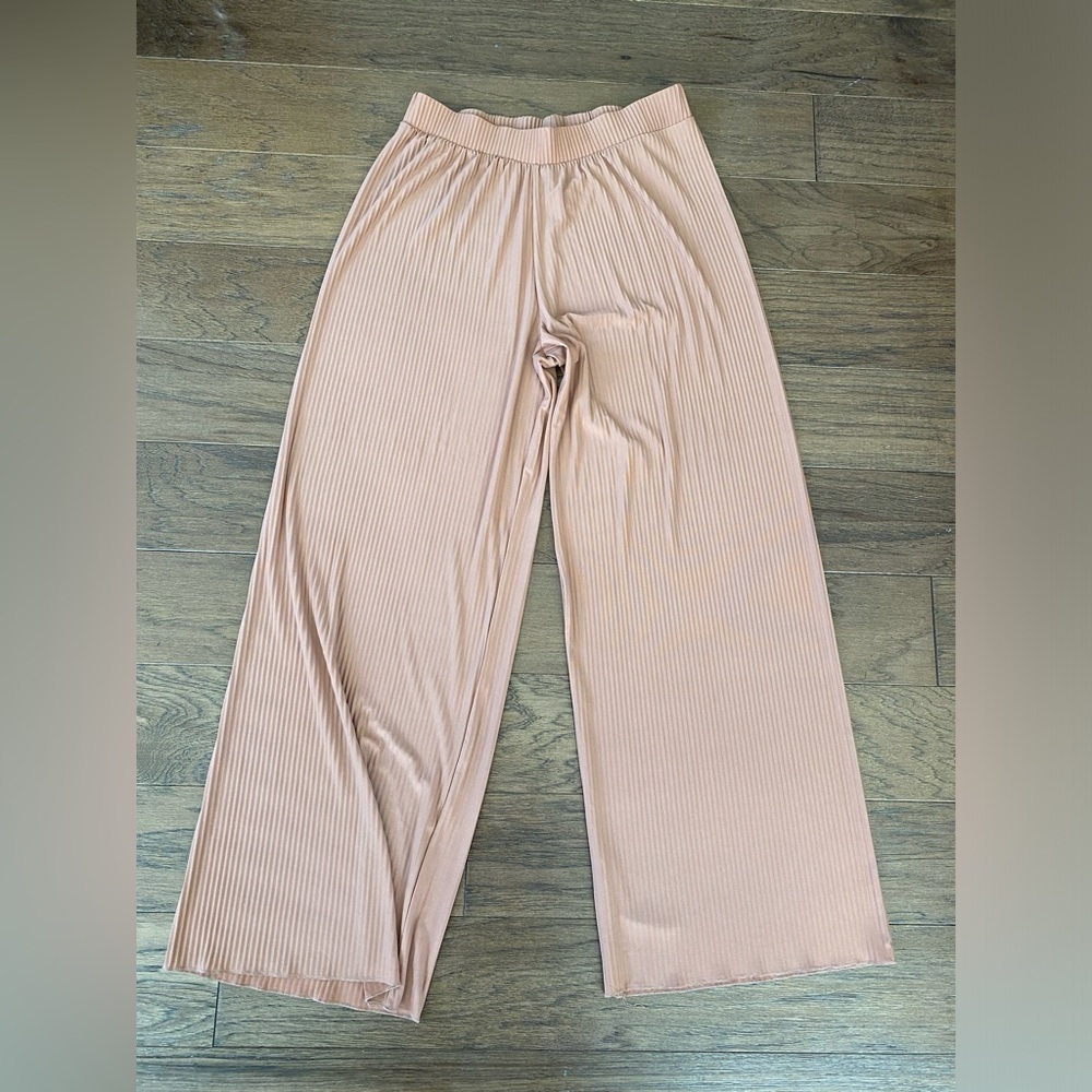 Zara Nude/Blush colored stretchy pants